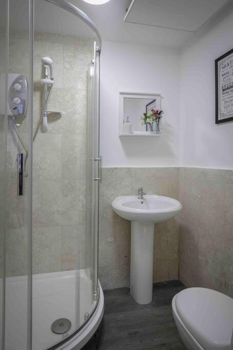 Appartamento 40% Off - Business - Couples - Contractors Blackpool Esterno foto